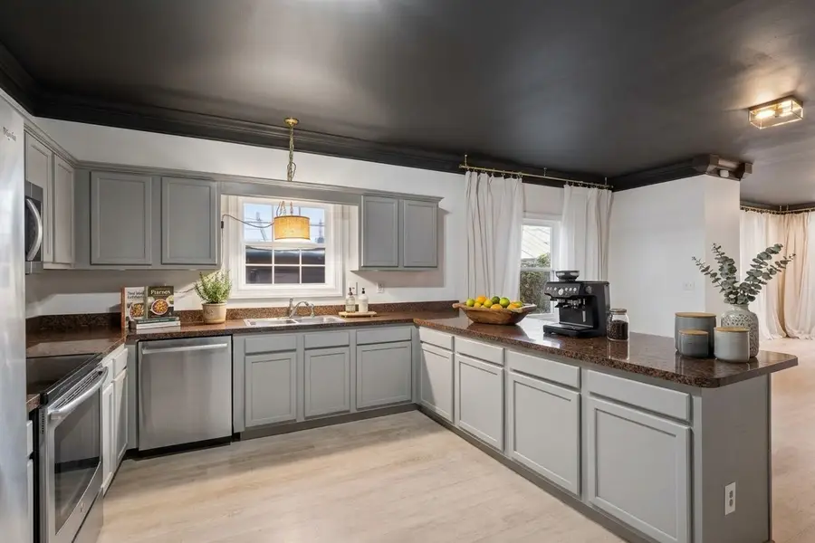 818 N 2nd St, Nashville, TN 37207 - #3