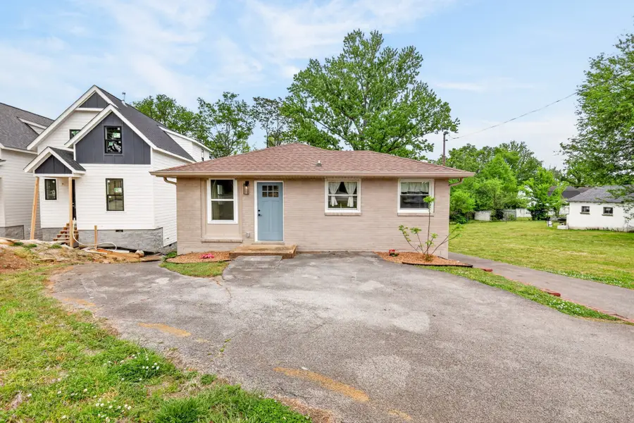1413 Porter Rd, Nashville, TN 37206 - #2