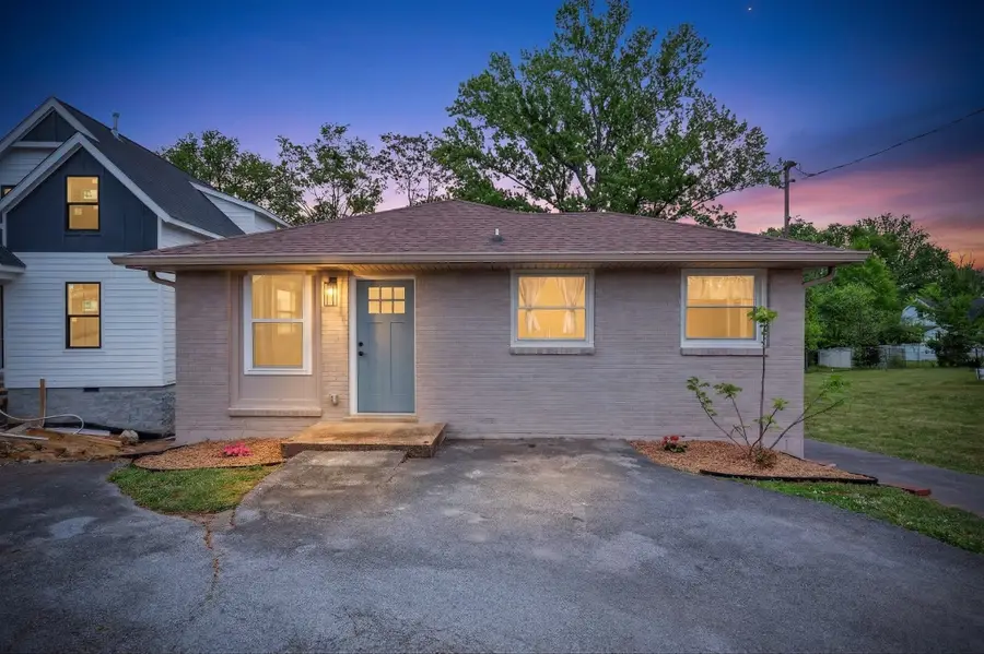 1413 Porter Rd, Nashville, TN 37206 - #3