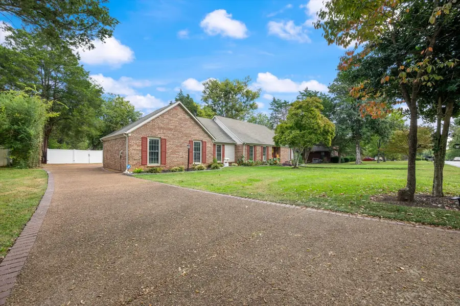 1706 Haynes Dr, Murfreesboro, TN 37129 - #3