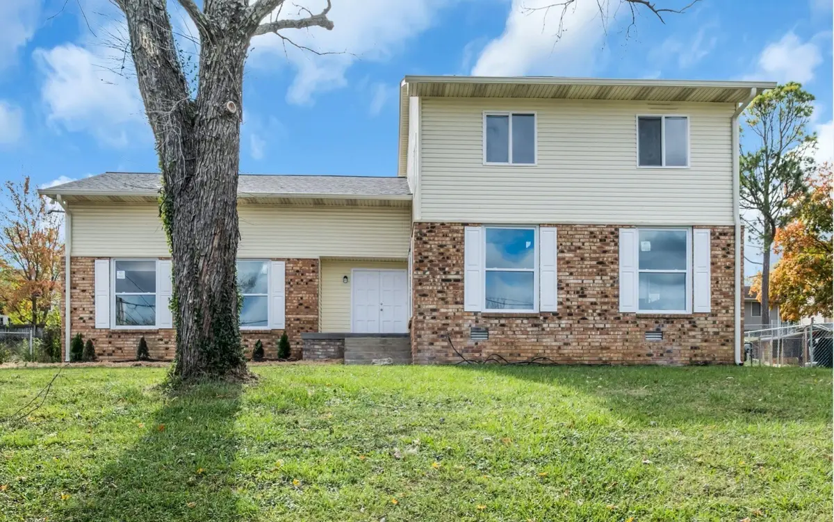 3032 Runabout Dr, Nashville, TN 37217 - #1