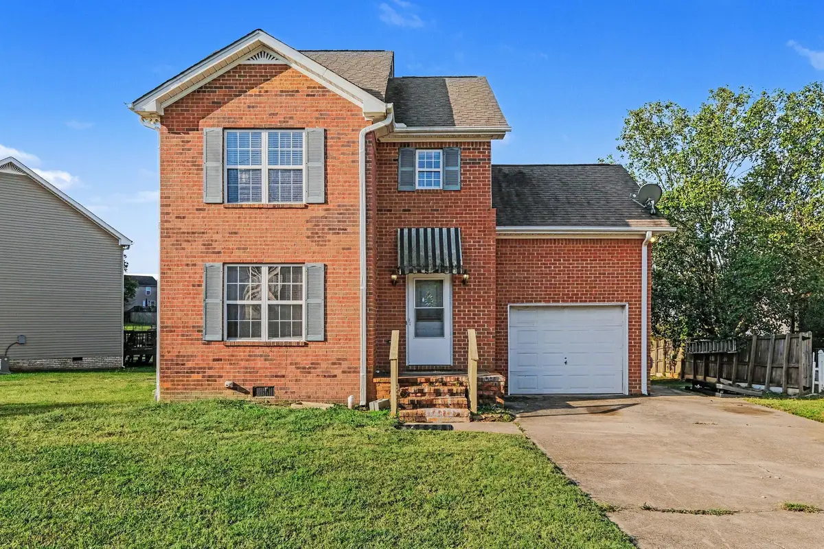 930 Chaparral Dr, Lebanon, TN 37087 - #1