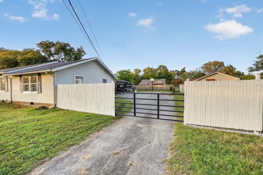 614 Peachtree St, Murfreesboro, TN 37129 - #3