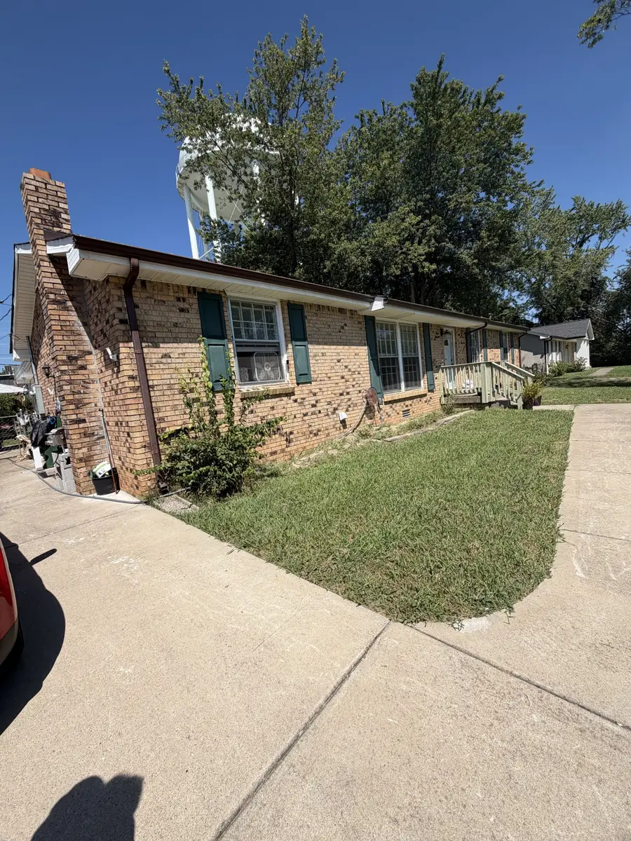 319 Copeland Rd, Clarksville, TN 37042 - #2