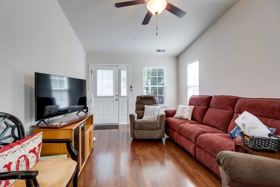 1040 Charlie Daniels Pkwy #100, Mount Juliet, TN 37122 - #3