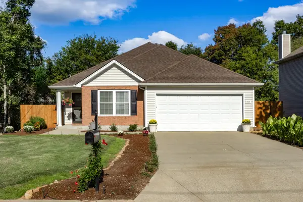 1521 Clayton Drive, Smyrna, TN 37167