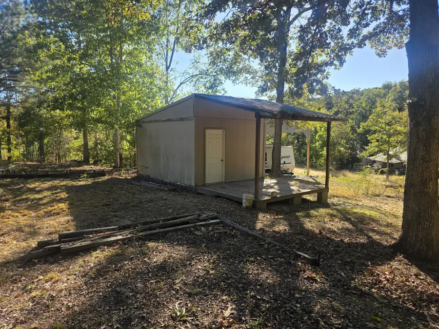 30 Blue Gill Dr, Buchanan, TN 38222 - #2