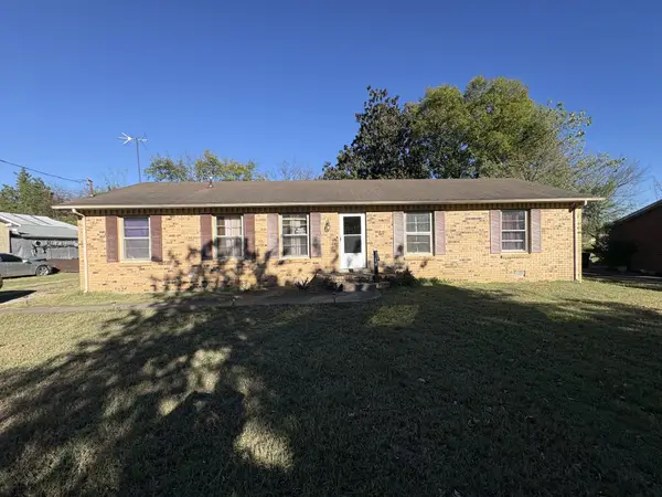 1215 Rutherford St, Murfreesboro, TN 37130