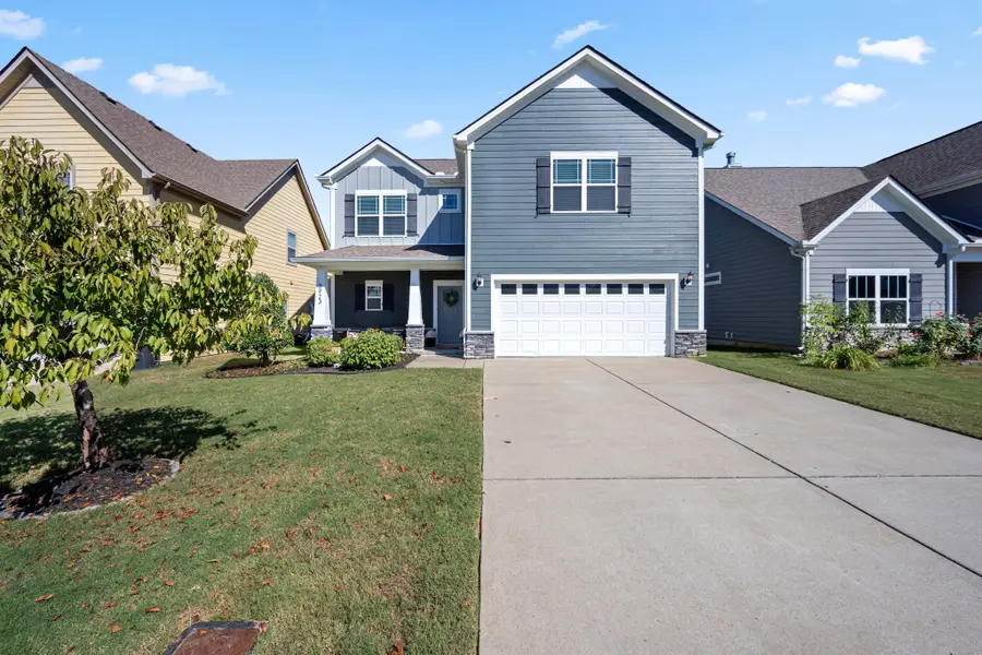 5923 Enclave Dr, Murfreesboro, TN 37128 - #2