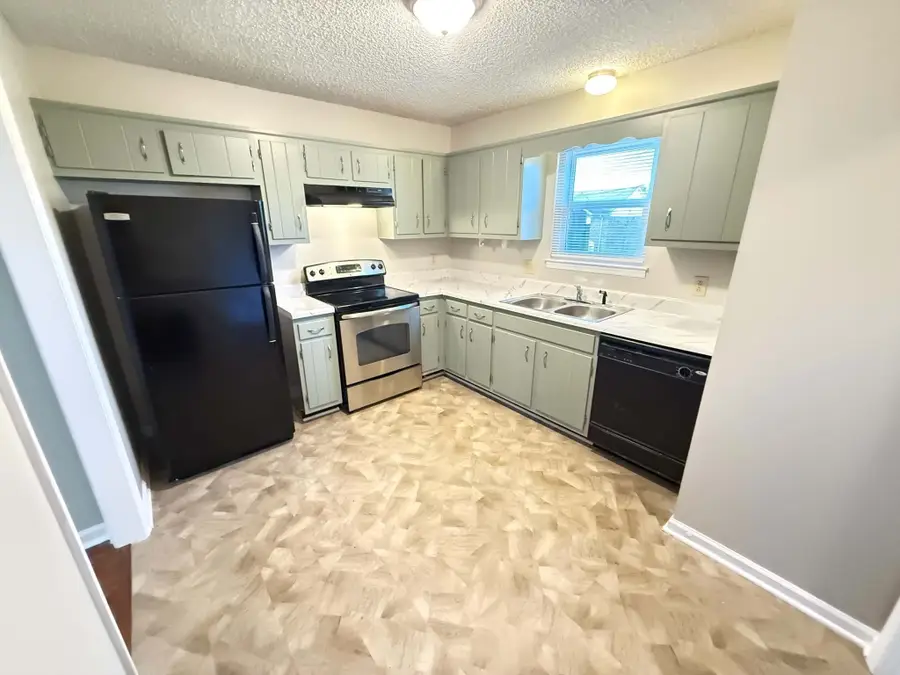 605 Alison Ct, Nashville, TN 37217 - #2