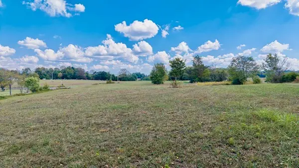 2750 Moodyville Rd, Byrdstown, TN 38549