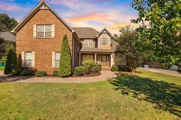 1002 Glessner Dr, Spring Hill, TN 37174