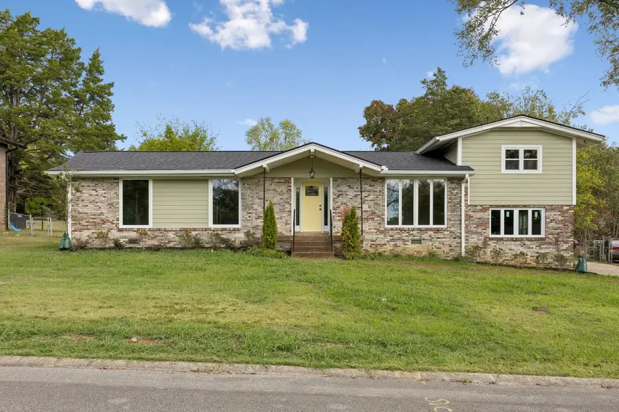157 Timber Ridge Dr, Nashville, TN 37217 - #2