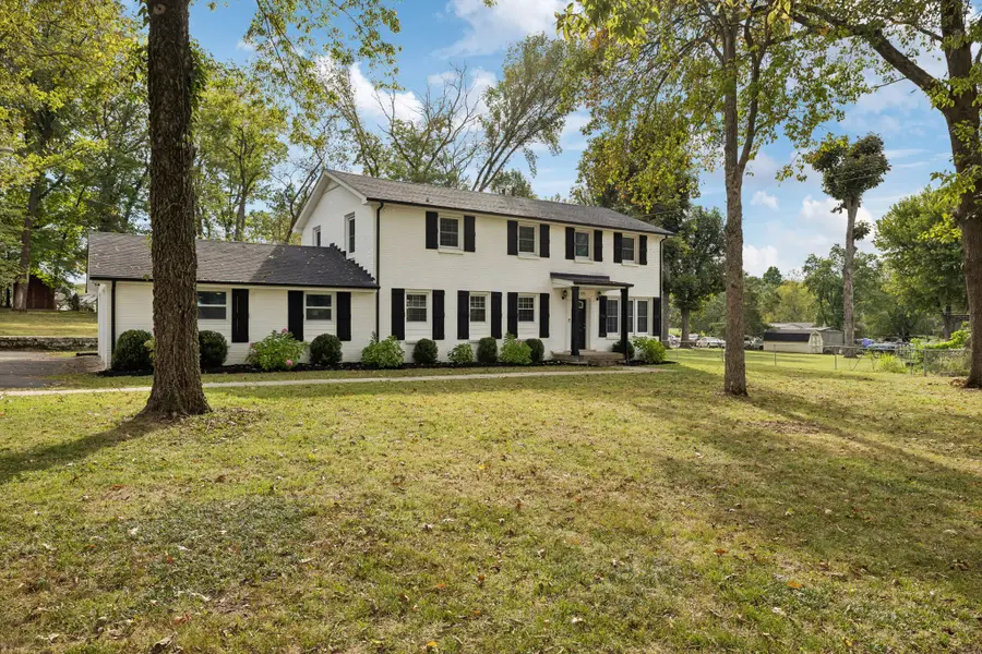 1325 Dalemere Dr, Nashville, TN 37207 - #3