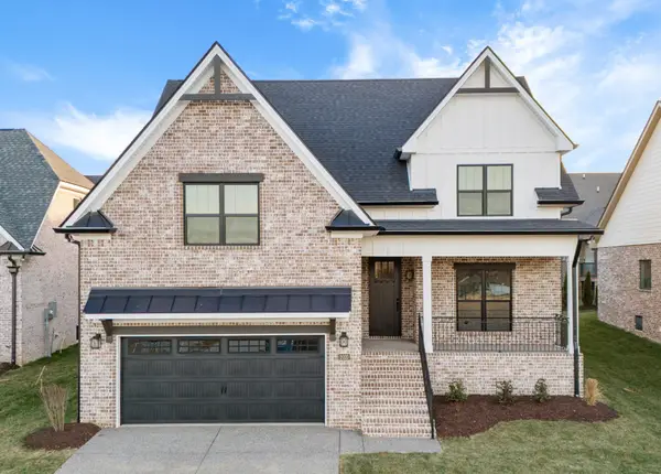 2020 Wt Chandler Blvd #82, Gallatin, TN 37066