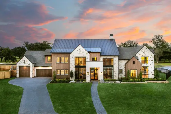 7031 Hyde Park Trail, College Grove, TN 37046