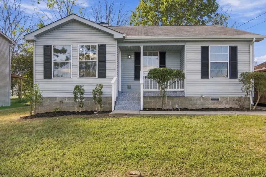 105 Natchez Ct S, La Vergne, TN 37086 - #2