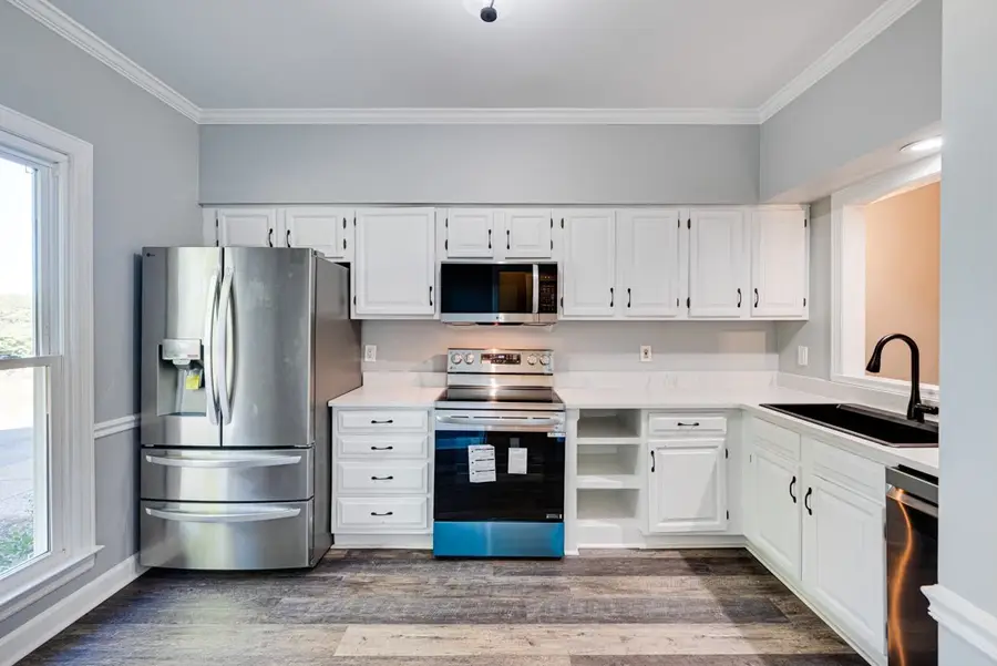 609 Boyd Mill Ave #15, Franklin, TN 37064 - #3