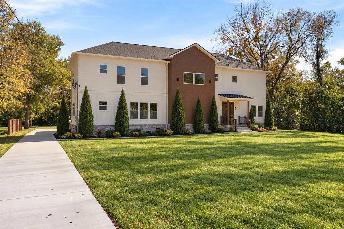 1118 Lipscomb Dr, Brentwood, TN 37027 - #1