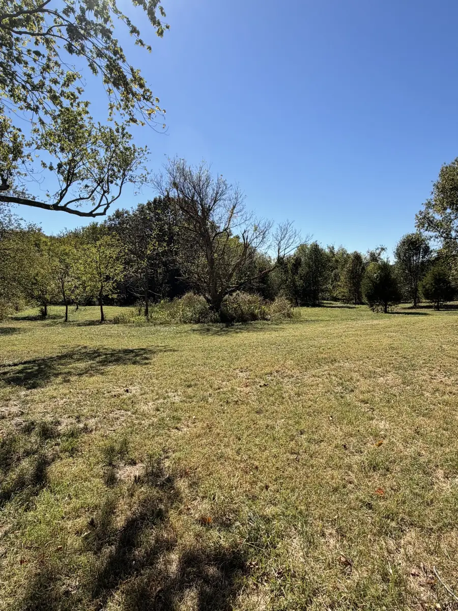 4030 Armstrong Rd, Springfield, TN 37172 - #2