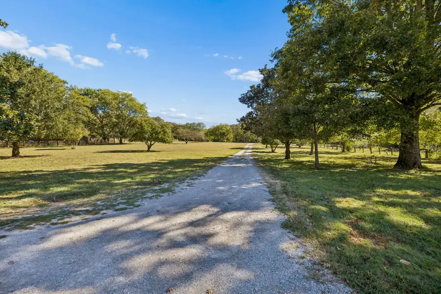 2097 Carters Creek Pike, Franklin, TN 37064 - #2