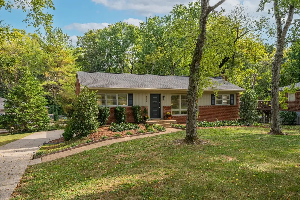 469 Rochelle Dr, Nashville, TN 37220 - #1