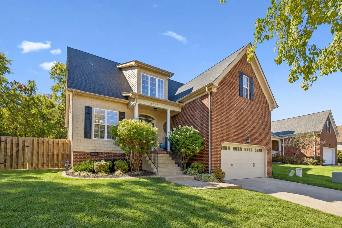 6917 Sunnywood Dr, Nashville, TN 37211 - #1