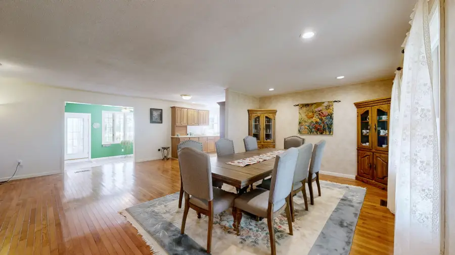 3350 Elkhorn Rd, Paris, TN 38242 - #3