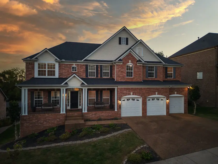 1206 Broadmoor Cir, Franklin, TN 37067 - #2