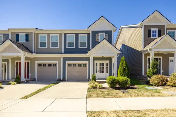7043 Gracious Dr, Franklin, TN 37064