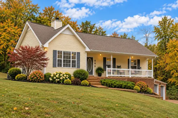 205 Austell Dr, Columbia, TN 38401