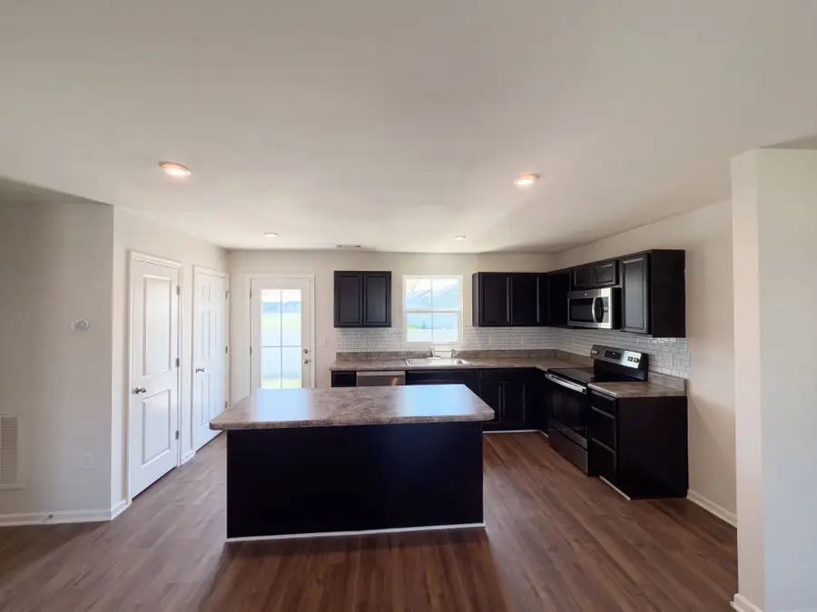 949 Blue Ash Way, Christiana, TN 37037 - #2