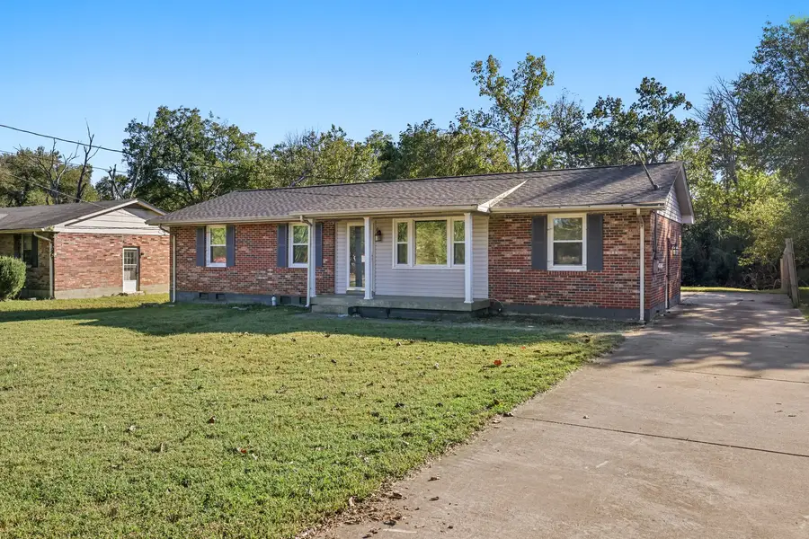 445 Janette Ave, Goodlettsville, TN 37072 - #3