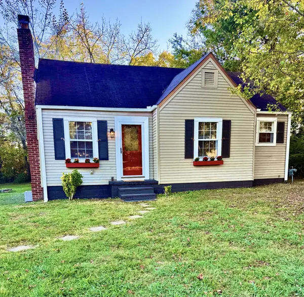 112 Collier Ave, Shelbyville, TN 37160