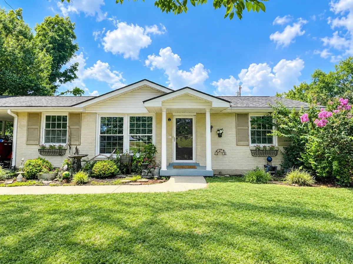 21 Bond St, Clarksville, TN 37040 - #1
