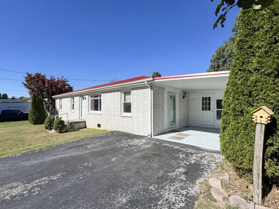 1973 Stevens Dr, Westmoreland, TN 37186 - #3