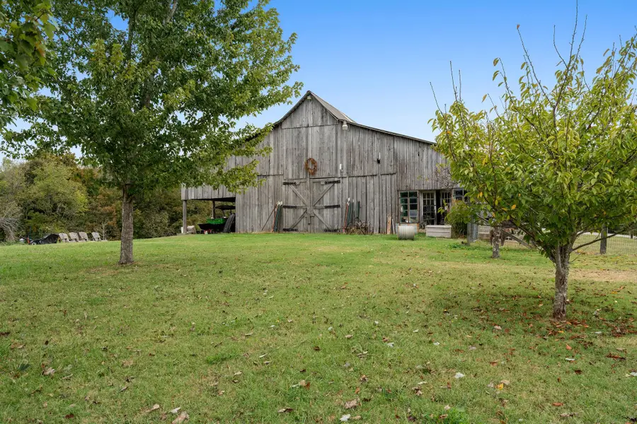 5956 Greenbrier Rd, Franklin, TN 37064 - #2
