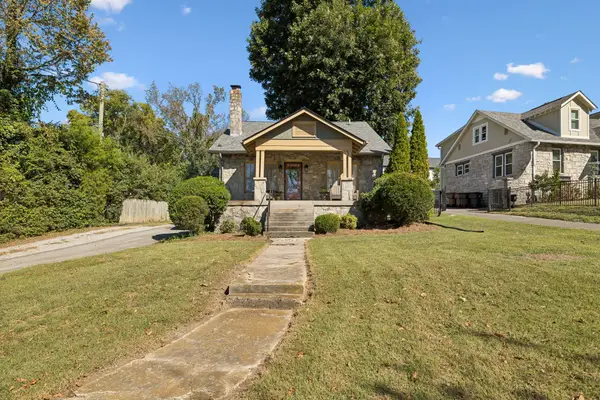 2520 Sharondale Dr, Nashville, TN 37215