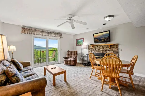 3710 Weber Road #D101, Gatlinburg, TN 37738