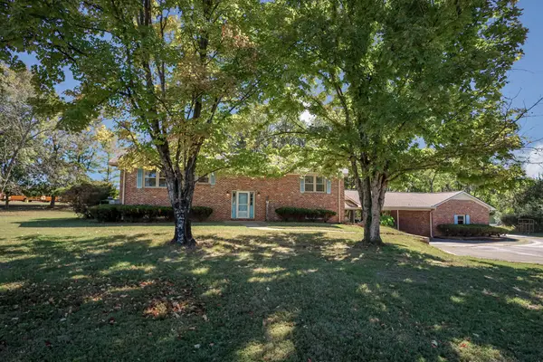 1570 Railroad Ave, Shelbyville, TN 37160