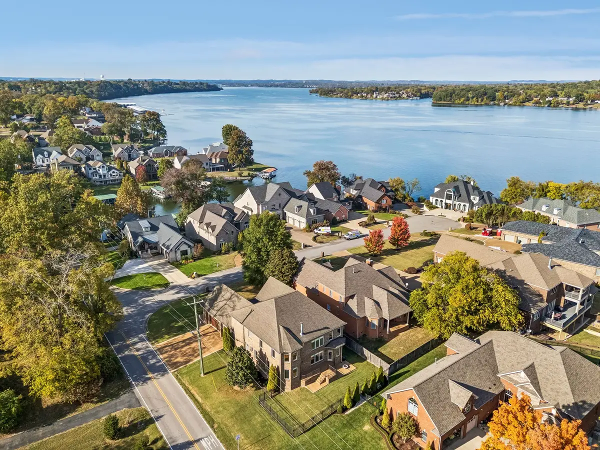 600 Lakemeade Pt, Old Hickory, TN 37138 - #1
