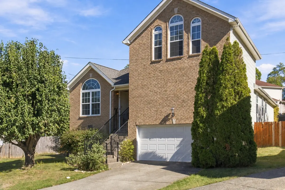 2300 Broadview Dr, Nashville, TN 37217 - #1