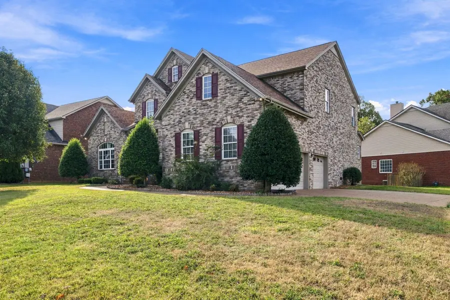 2001 Arden Ct, Mount Juliet, TN 37122 - #2