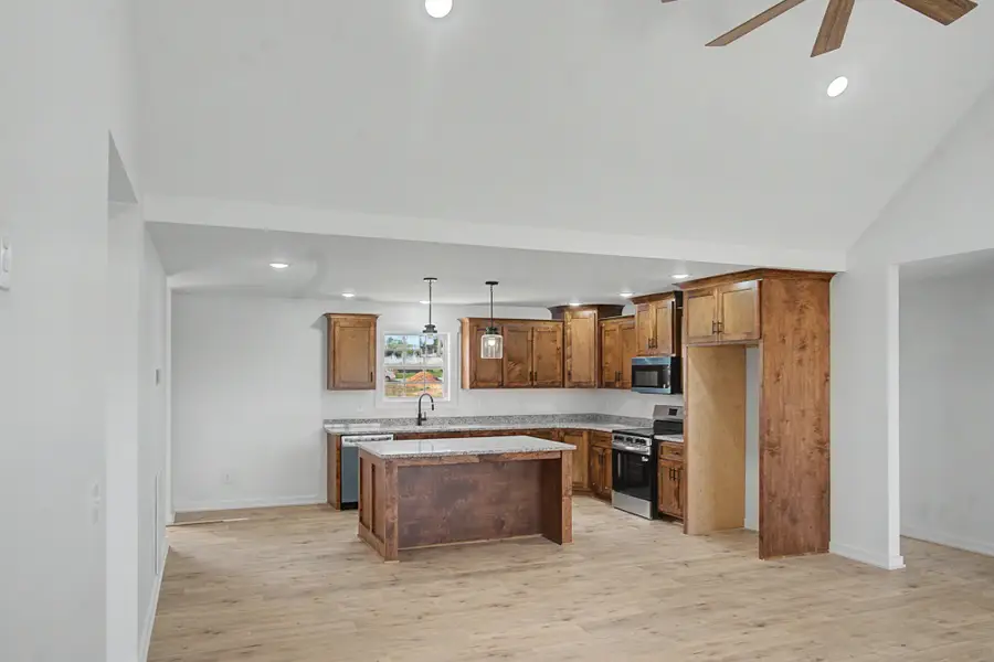 308 Irene Court, Lafayette, TN 37083 - #2