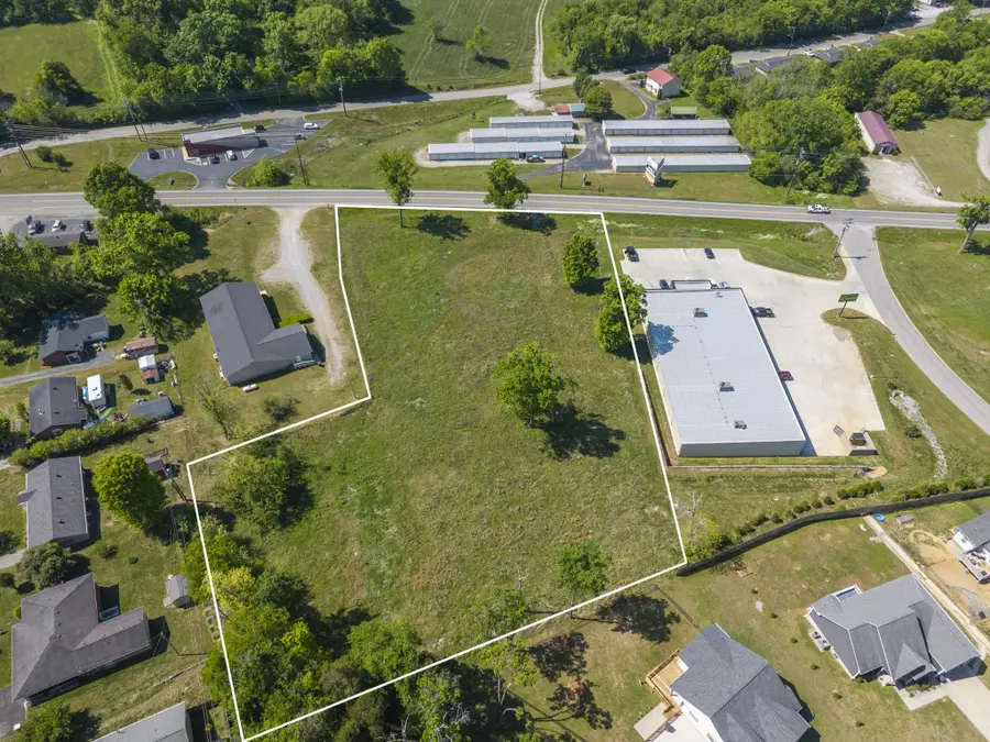 621 Mcmurry Blvd E, Hartsville, TN 37074 - #2