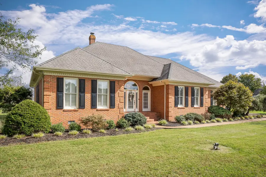 328 Riley Ave, Smithville, TN 37166 - #2