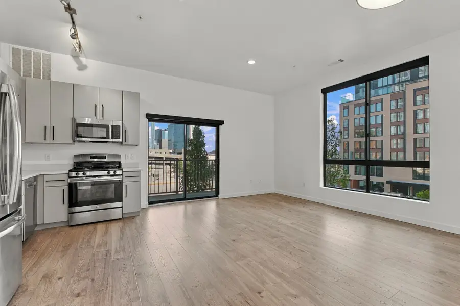 1002 Division St #304, Nashville, TN 37203 - #2