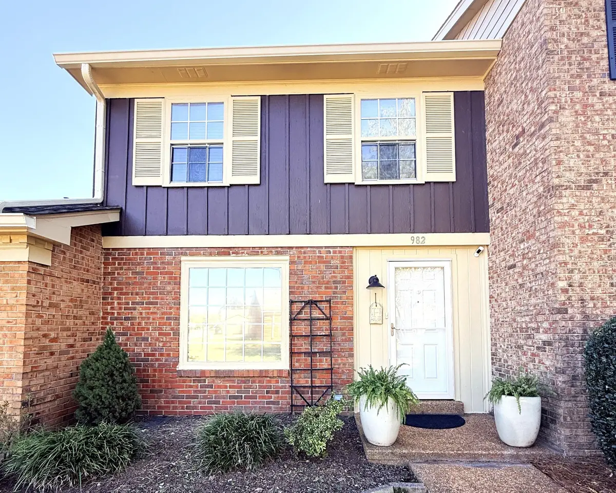 982 Todd Preis Dr, Nashville, TN 37221 - #1
