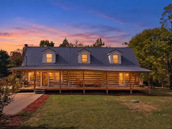 2408 Pleasant View Dr, Lebanon, TN 37087
