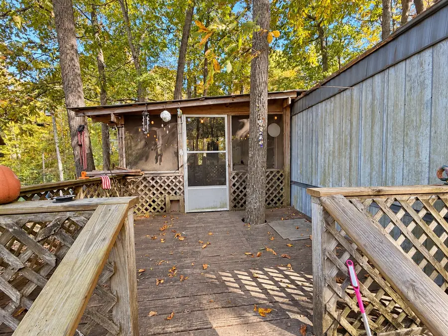 125 Oak Dr, Smithville, TN 37166 - #2
